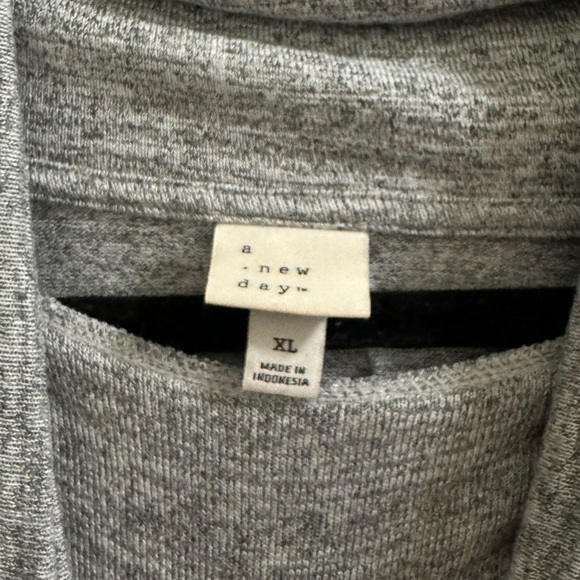 A New Day Turtleneck Sweater - LIKE NEW! - Picture 2 of 2